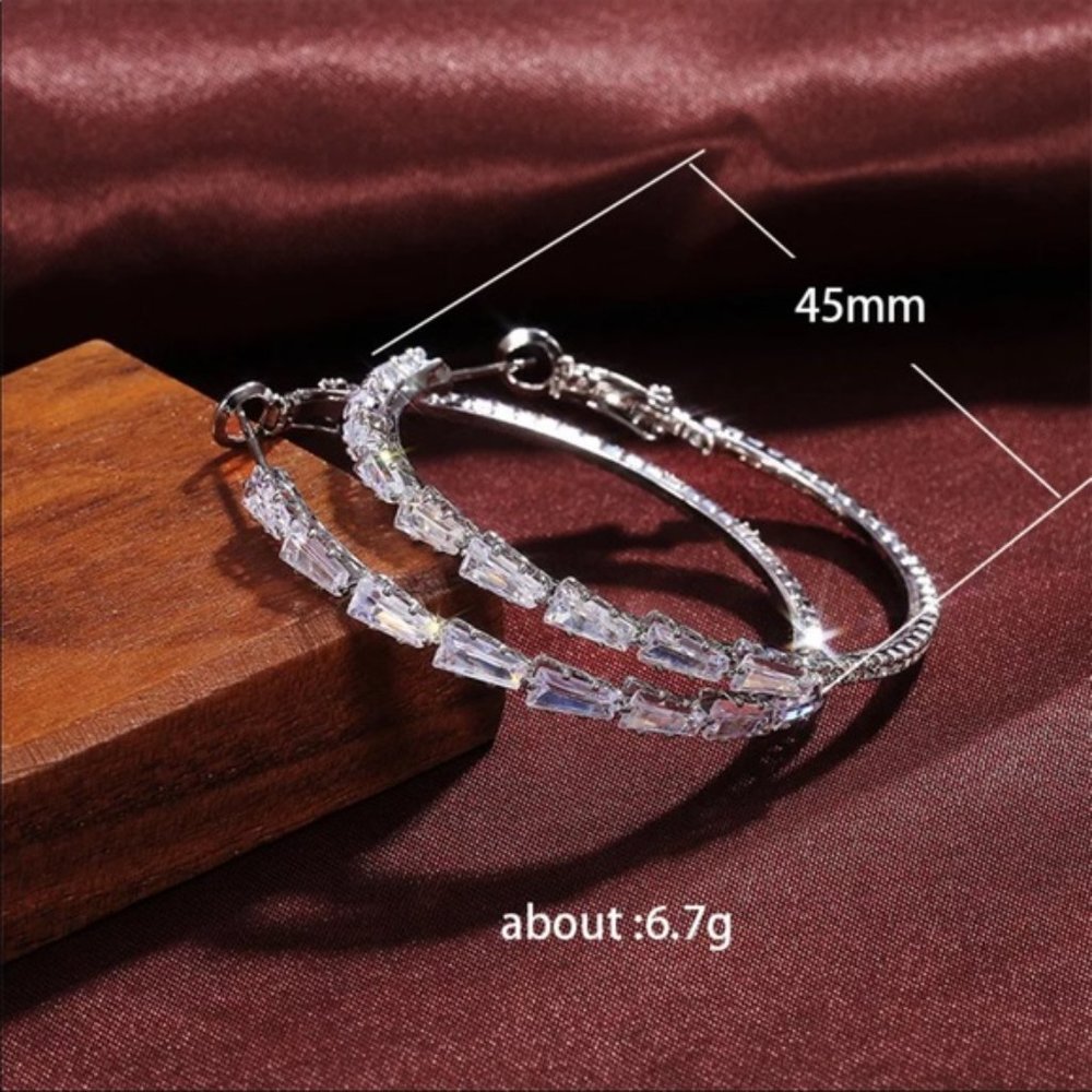 FIRM 925 Sterling Silver White Sapphire Hoop Earrings - Picture 3 of 7